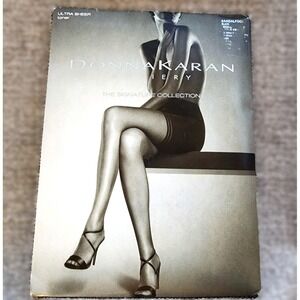 Donna Karan Black Ultra Sheer Toner Hosiery Pantyhose Signature Collection Small